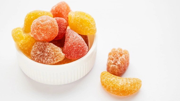 cha mẹ đọc kỹ hướng dẫn sử dụng kẹo dẻo vitamin cho bé
