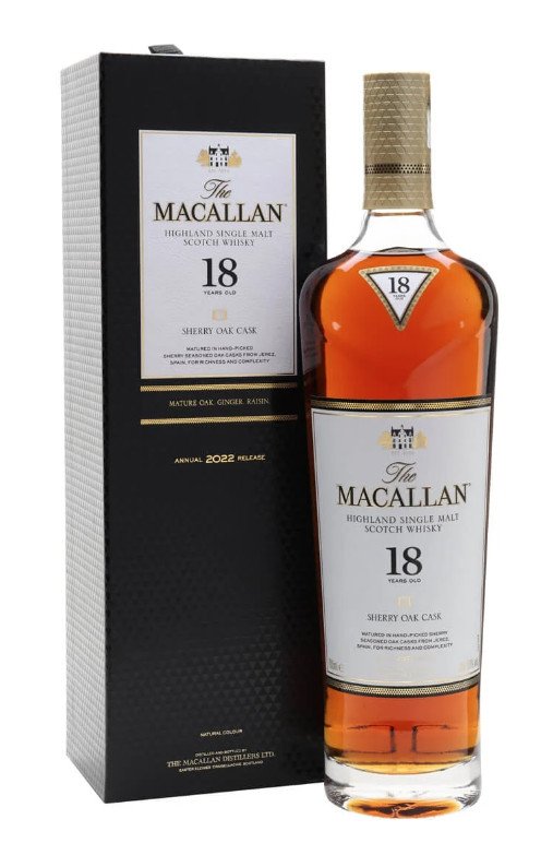 Chai rượu Macallan sang trọng, biểu tượng của dòng whisky Scotch cao cấp.