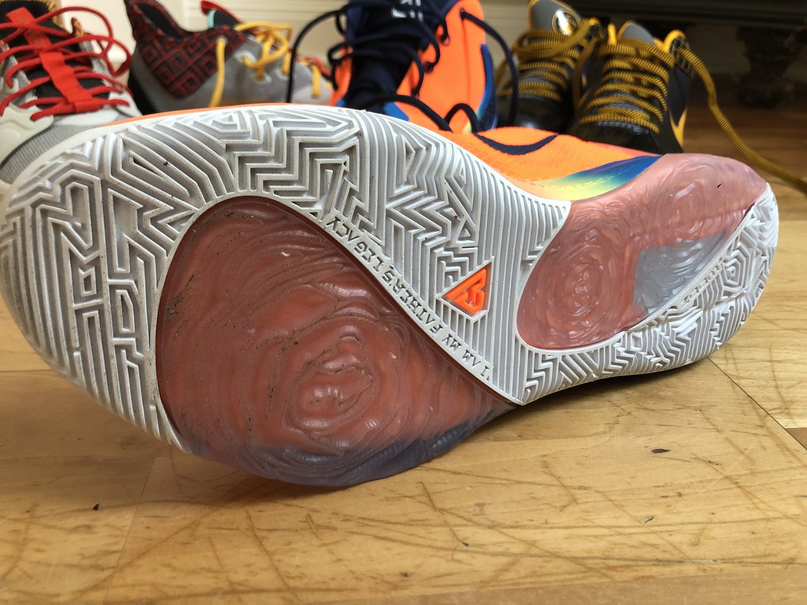 Chi tiết đế ngoài của Nike Zoom Freak 1 cho độ bám sân tối ưu