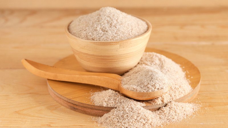 Cơ chế hoạt động của psyllium husk khi hấp thụ nước, tạo thành gel trong đường ruột, hỗ trợ tiêu hóa.