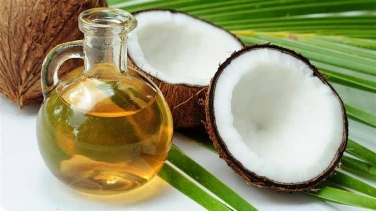 Dầu dừa nguyên chất tự nhiên, giải pháp trị rạn da hiệu quả