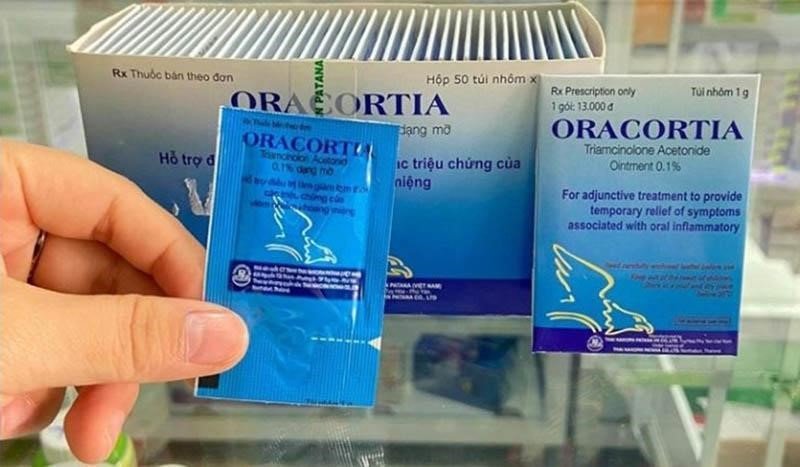 Gói thuốc bôi nhiệt miệng Oracortia dạng gel giảm viêm loét