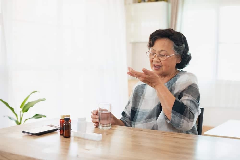 Hướng dẫn chi tiết cách dùng viên uống Ginkgo Biloba 2000 mỗi ngày