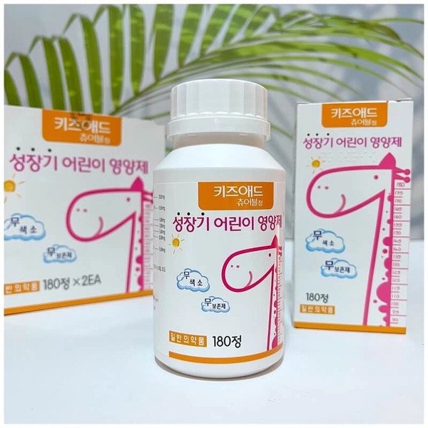 Kẹo Canxi Hươu Cao Cổ Hàn Quốc dạng viên nhai, hỗ trợ phát triển chiều cao cho trẻ.