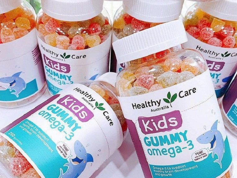 Kẹo vitamin tổng hợp cho bé Healthy Care Omega-3