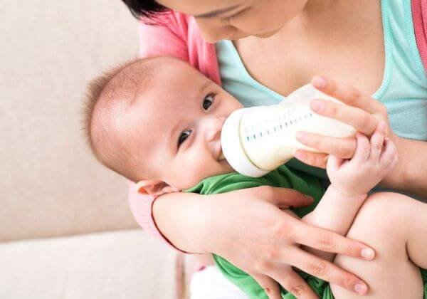 Lợi ích sức khỏe toàn diện mà sữa thanh Aptamil số 1 mang lại cho sự phát triển của bé sơ sinh.