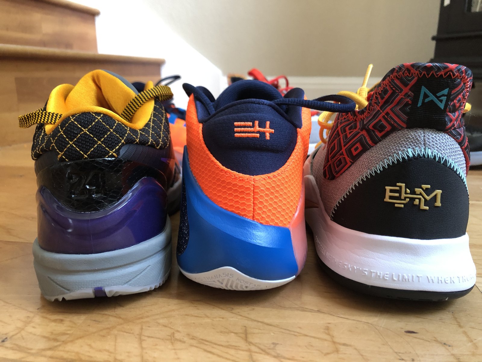 So sánh chiều cao và thiết kế giữa Nike Zoom Freak 1 và Kobe IV