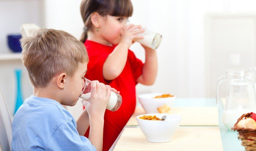 Sữa Pediasure cho bé từ 1 đến 10 tuổi hỗ trợ phát triển thể chất