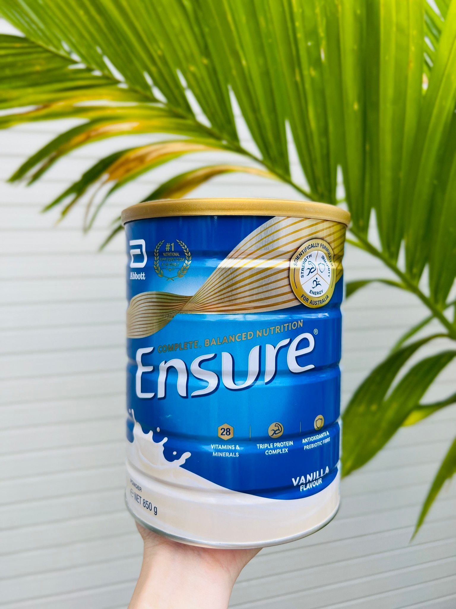 z5378205925107_a2ecb90c00b9b7022f1fd34a2a9536d7_b238883f23af4cba8b22b655aa0672a7_master Sữa Bột Ensure Úc 850g - Nguồn Bổ Sung Dinh Dưỡng Toàn Diện Cho Sức Khỏe