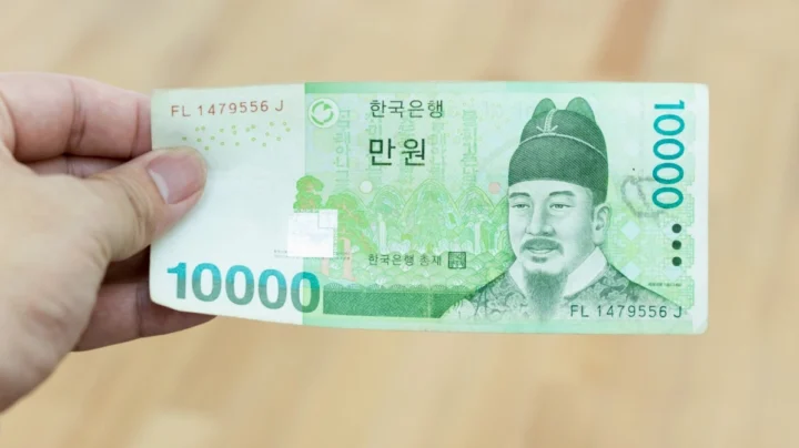 10000-te-bang-bao-nhieu-tien-viet-2026_943