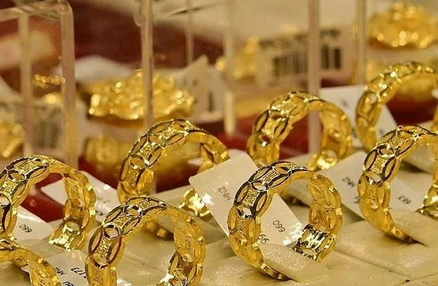 Cách bảo quản trang sức vàng 23K
