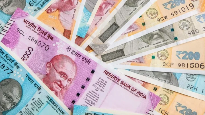 Cận cảnh đồng Rupee Ấn Độ
