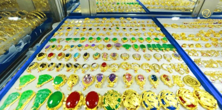Cận cảnh vẻ đẹp lấp lánh của trang sức Vàng Ngọc Hà