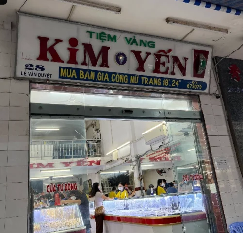 gia-vang-kim-yen-2026-du-bao-phan-tich-va-loi-khuyen-au-tu_823