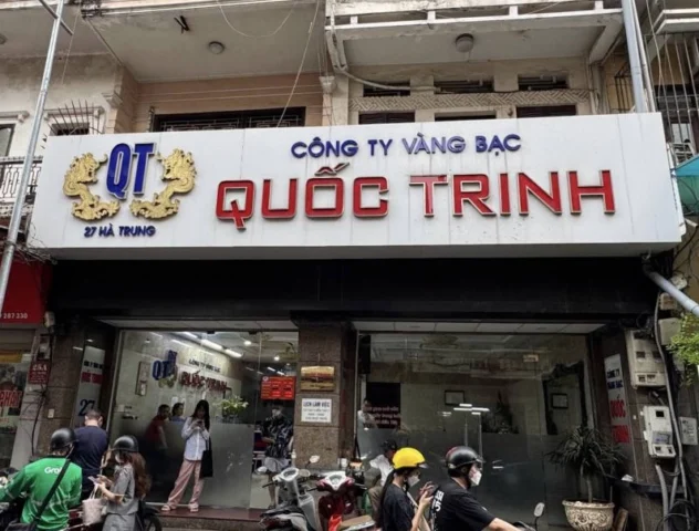 Không gian sang trọng của Tiệm Vàng Quốc Trinh