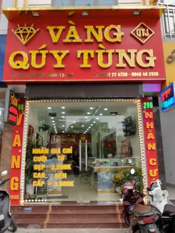 Vàng Quý Tùng: Phân tích chuyên sâu giá trị và xu hướng 2026 Không gian sang trọng tại tiệm vàng Quý Tùng