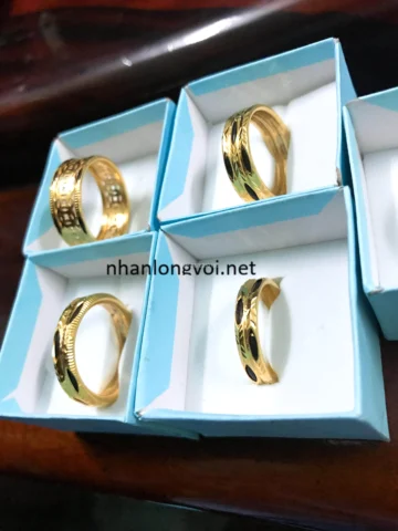 vang-nhan-mi-hong-2026-gia-cap-nhat-loi-khuyen-au-tu_223
